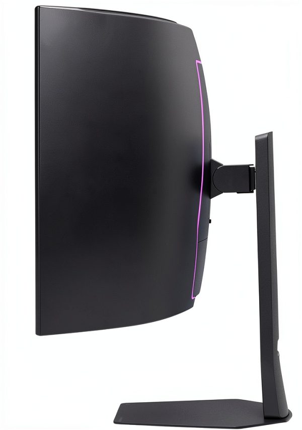LG UltraGear 45 OLED Gaming Monitor 5K2K 165Hz Curved-14